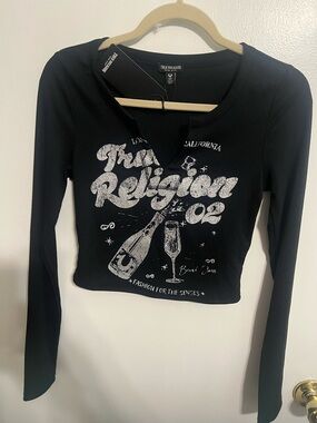 New with Tags True Religion 02’ Long Sleeve Midriff Shirt with Glitter Front